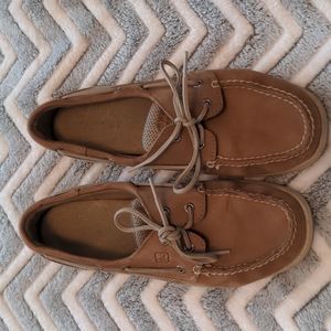 Sperry Topsiders